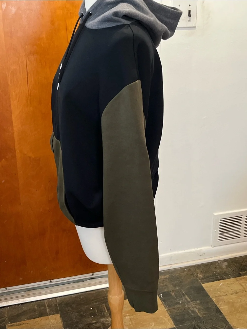 Polo Ralph Lauren Men's Aviator Navy Logo Double Knit Pullover Hoodie. Size L
